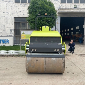 ST6000---6 Ton Double Drum Road Roller