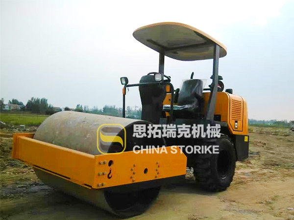 關(guān)于小型壓路機方向盤(pán)太重怎么辦
