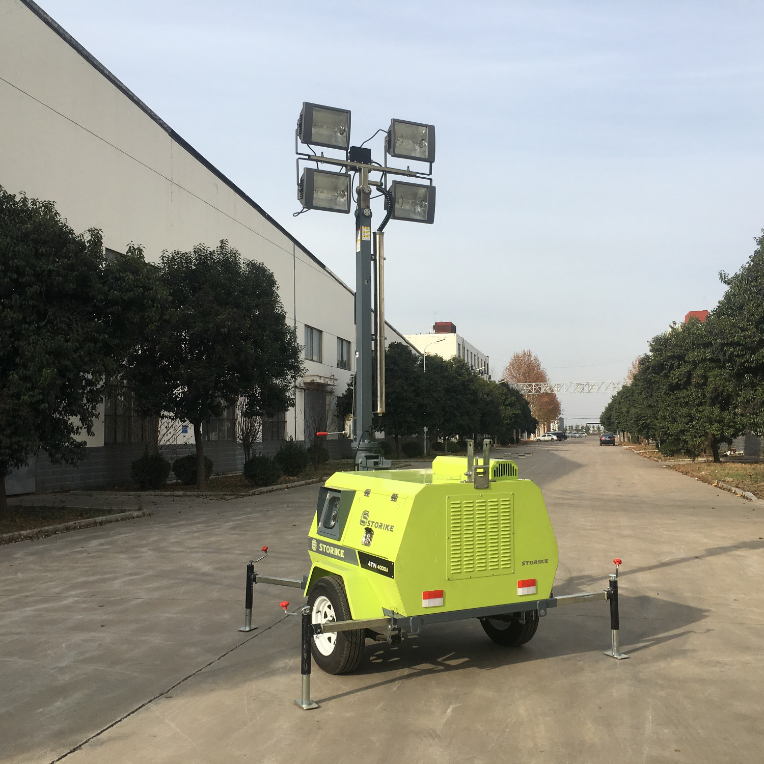 大型移動(dòng)照明車(chē)施工過(guò)程中發(fā)生的故障問(wèn)題及解決措施