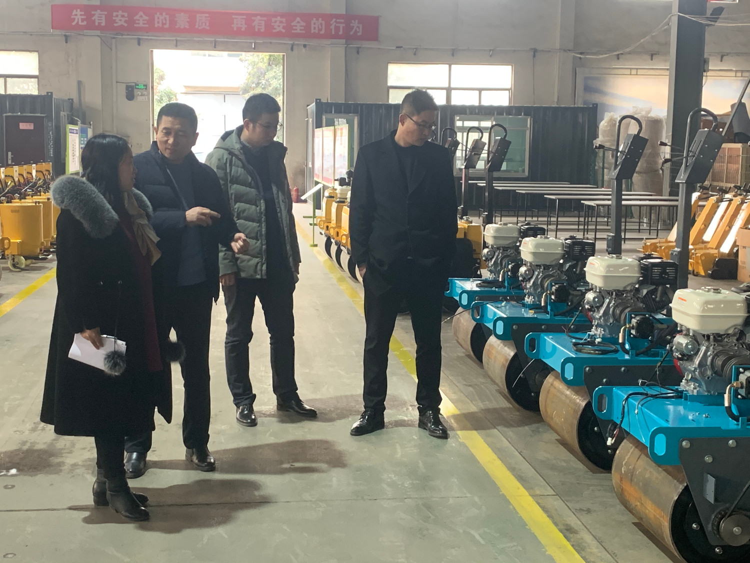 今日下午濟寧市應急管理局來(lái)我司(山東思拓瑞克工程機械)參觀(guān)指導