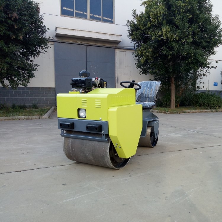 小型壓路機工作前的詳細準備