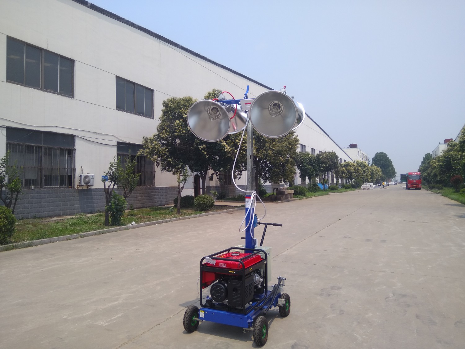 手扶式照明車(chē)上的金鹵燈優(yōu)勢及作用有哪些？