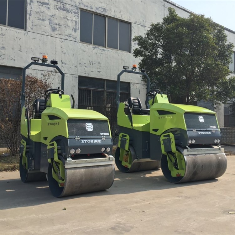如何解決小型壓路機冒黑煙的現象？