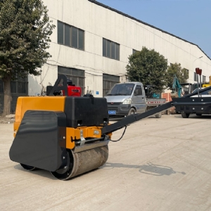 手扶壓路機SVH60M