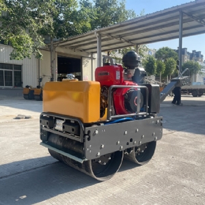 手扶壓路機SVH60C